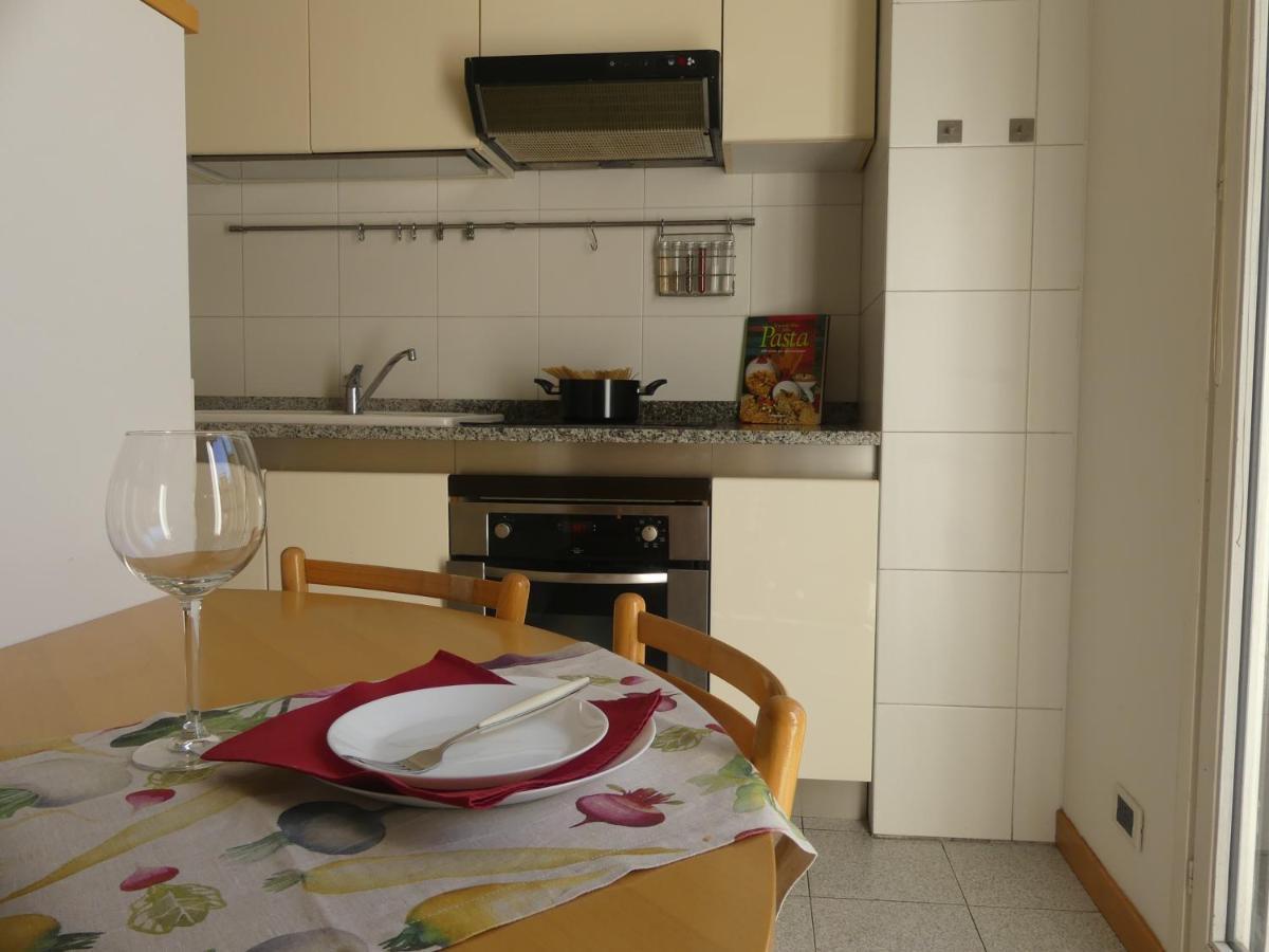 Joivy Apartments By The Lake كومو المظهر الخارجي الصورة