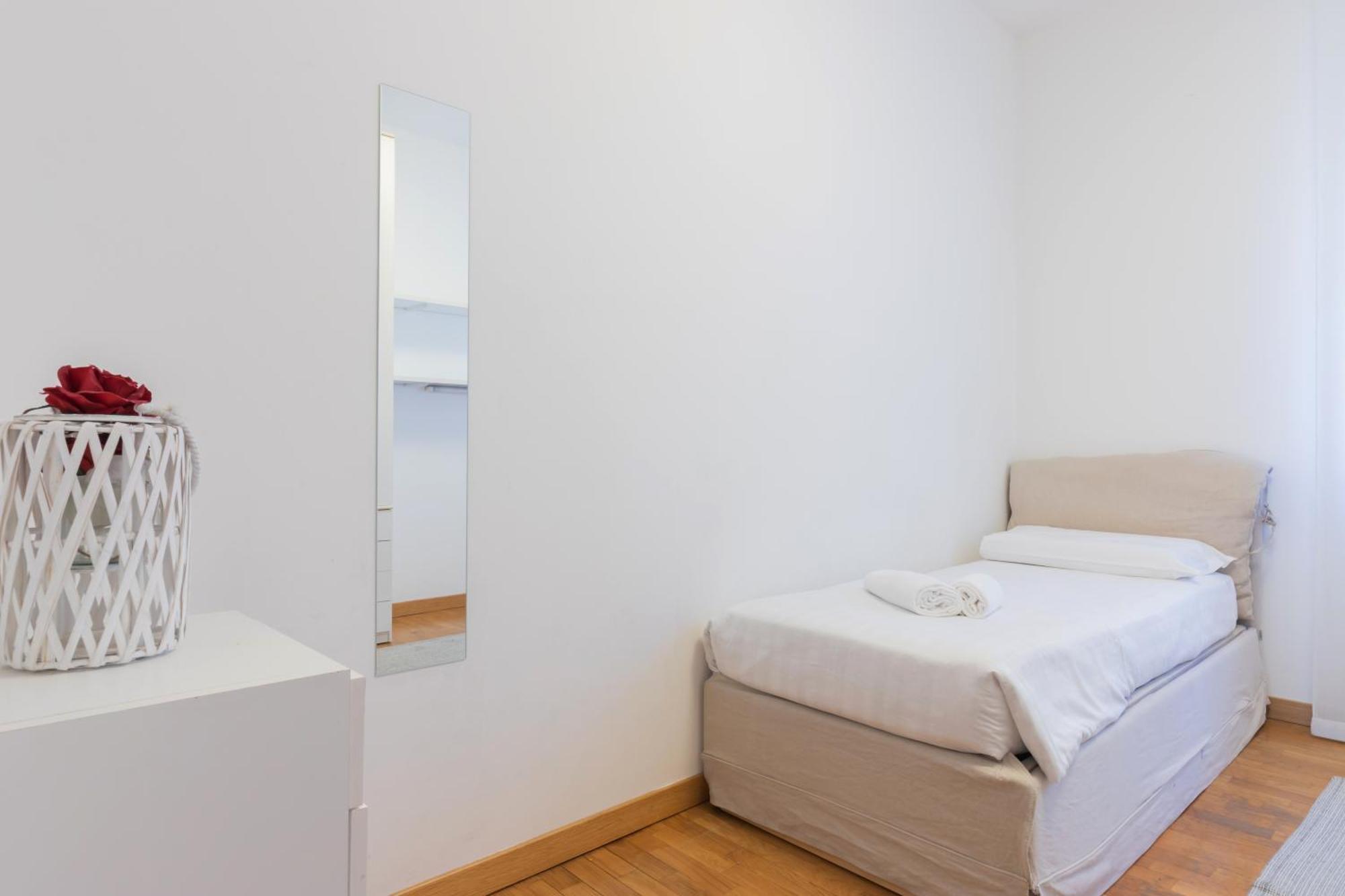 Joivy Apartments By The Lake كومو المظهر الخارجي الصورة