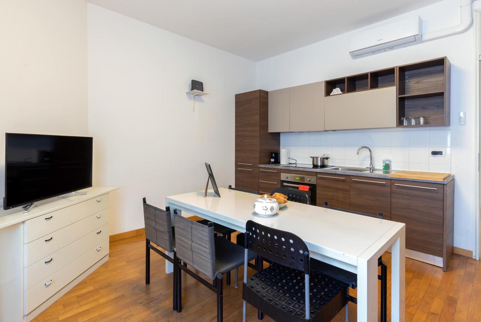 Joivy Apartments By The Lake كومو المظهر الخارجي الصورة