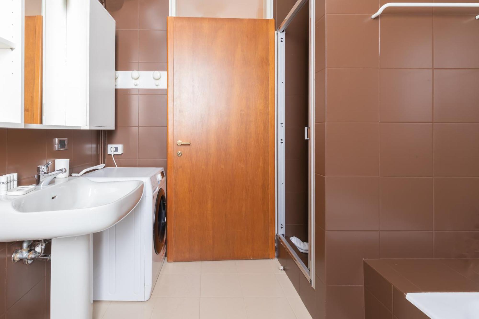 Joivy Apartments By The Lake كومو المظهر الخارجي الصورة